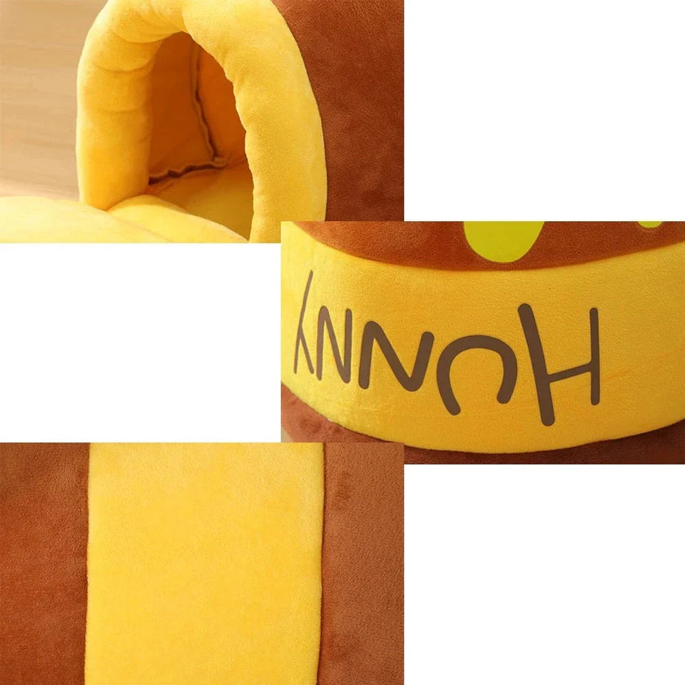 🐱 Honey Jar Plush Cat Bed – Cute & Cozy Sleeping House for Cats